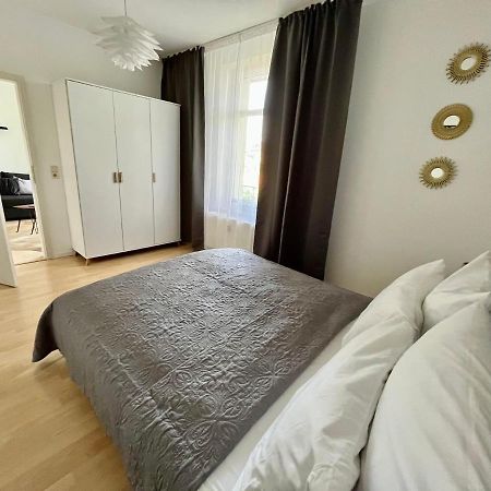 Apartamento Purer Luxus Mit 2 Schlafzimmern, Balkon Und Privat-Parkplatz Leipzig Exterior foto