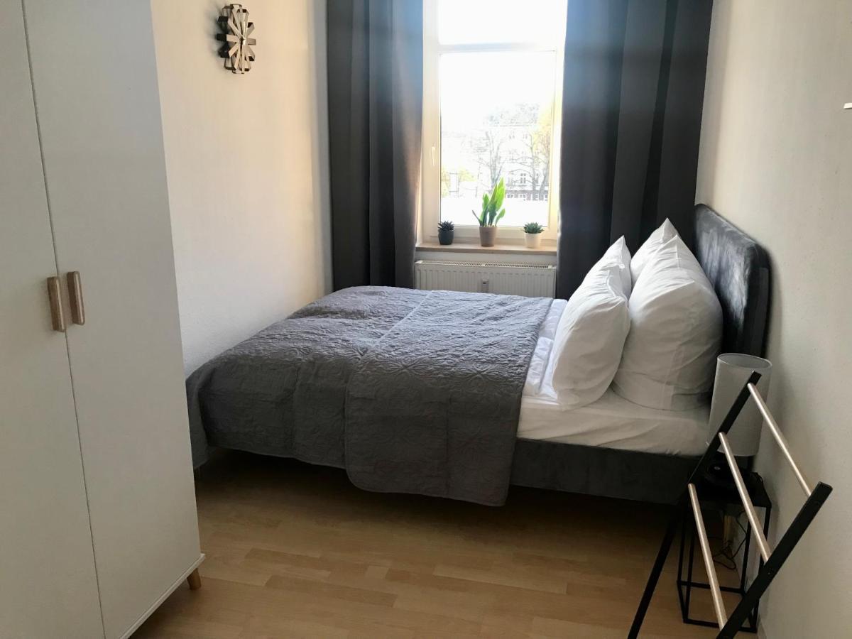 Apartamento Purer Luxus Mit 2 Schlafzimmern, Balkon Und Privat-Parkplatz Leipzig Exterior foto