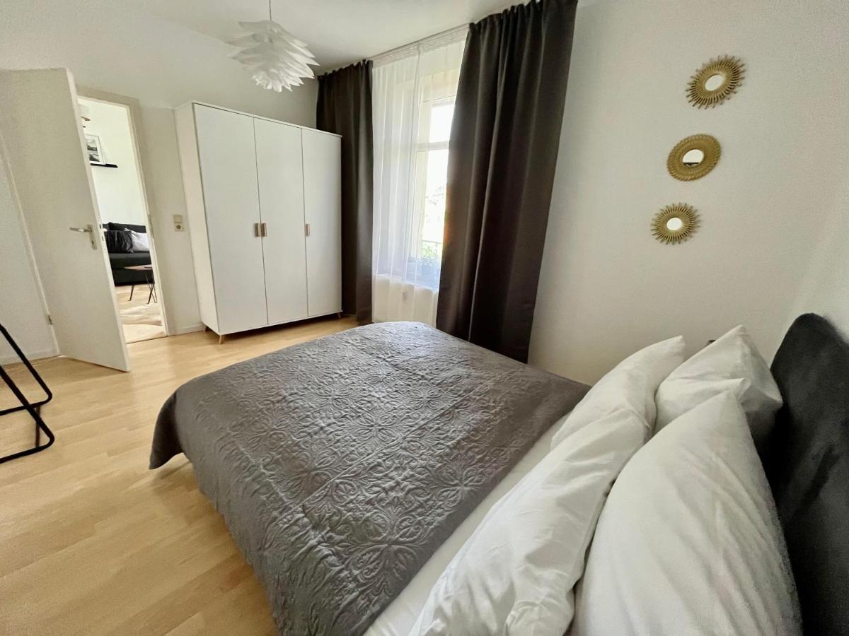 Apartamento Purer Luxus Mit 2 Schlafzimmern, Balkon Und Privat-Parkplatz Leipzig Exterior foto