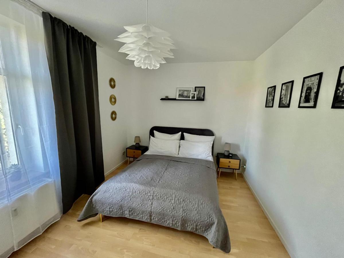 Apartamento Purer Luxus Mit 2 Schlafzimmern, Balkon Und Privat-Parkplatz Leipzig Exterior foto